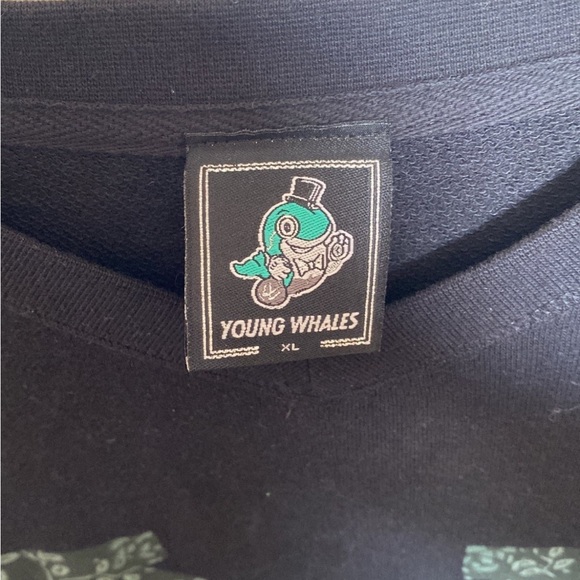 Young Whales Brand Sweatshirt size XL Victor Cruz New York Giants Retired Brand - Picture 5 of 6